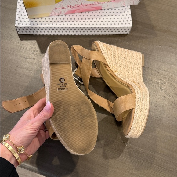 Wedges - Picture 3 of 5